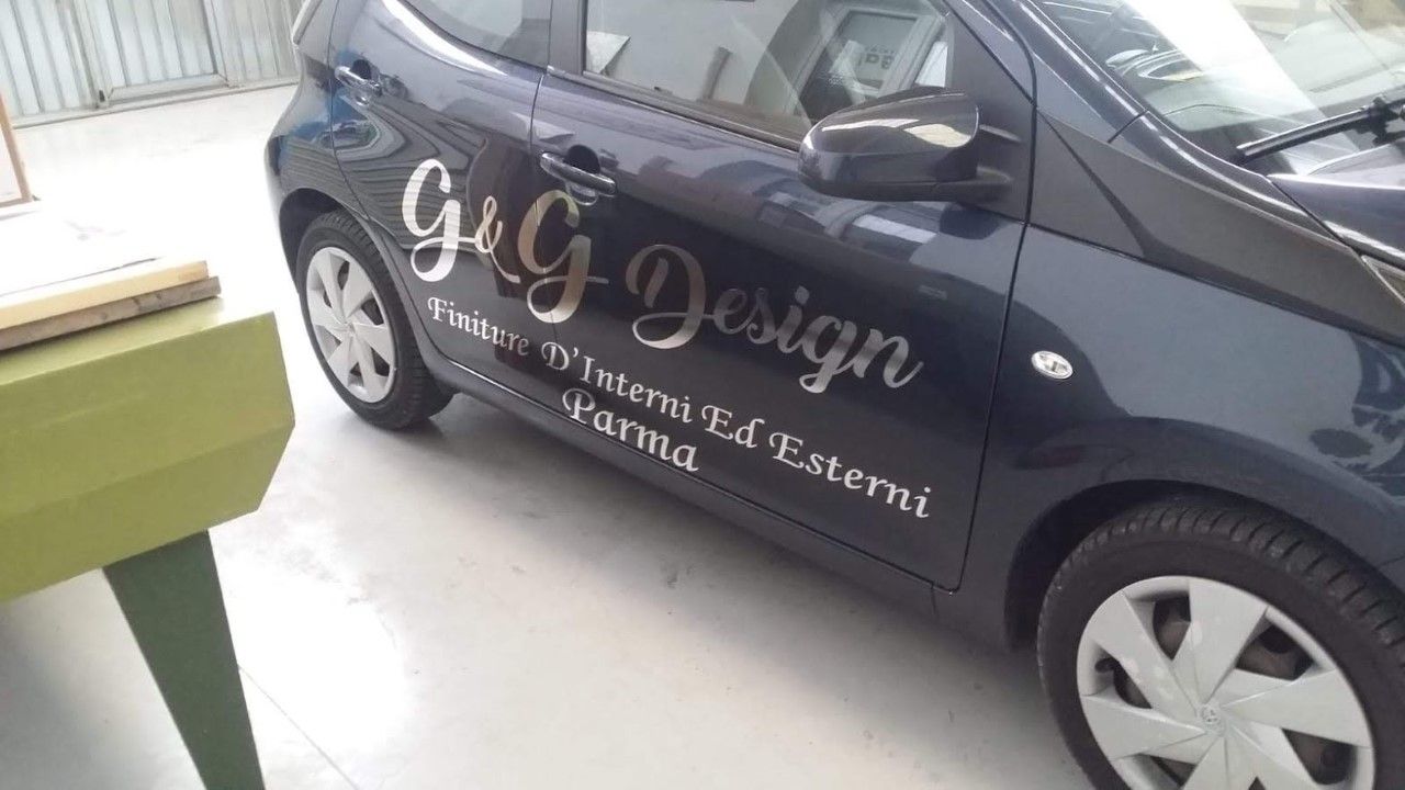 Camioncini di trasporto Tinteggiature rifiniture ristrutturazioni G&G Design srl a Parma